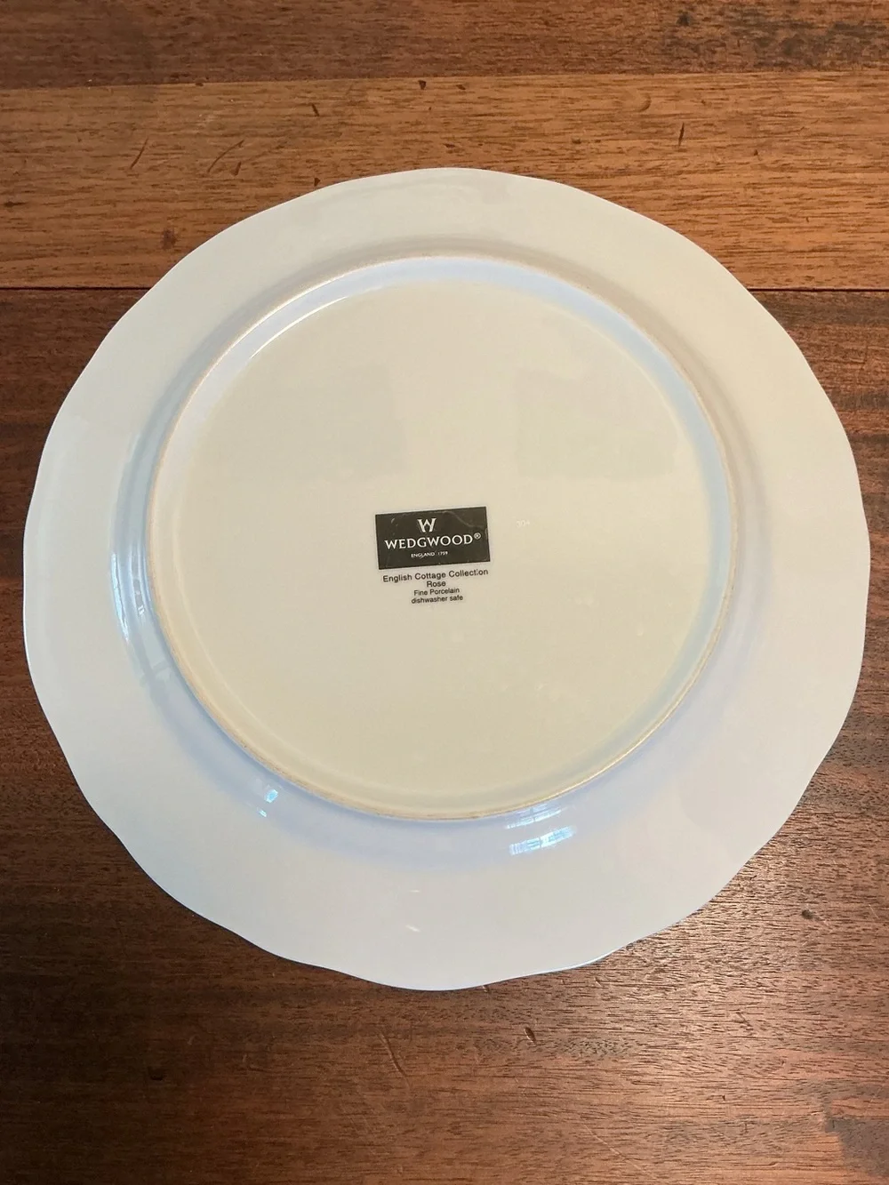 Wedgwood English Cottage Collection Rose Dinner Plates Set of 2